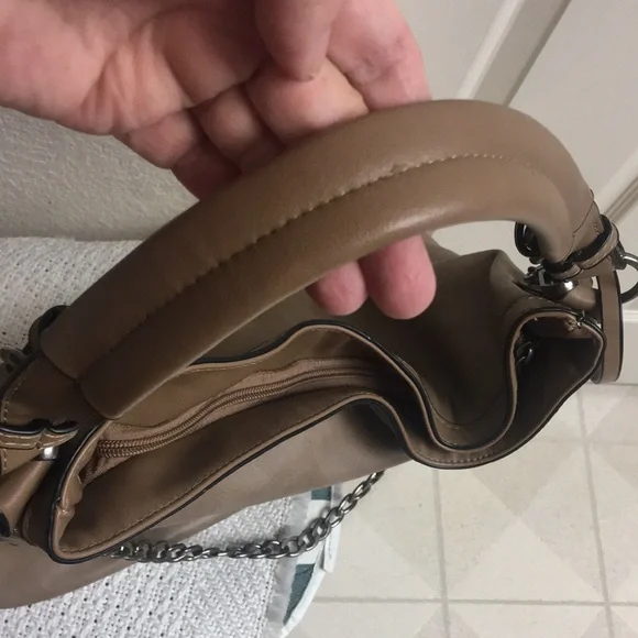 NWOT Taupe Bucket Bag (Vegan) - Picture 9 of 15